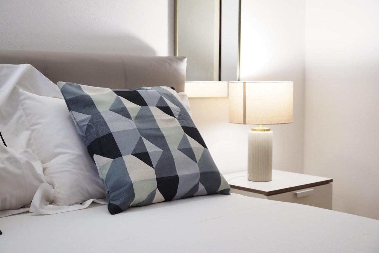 Mila Apartments Alessi ميلان المظهر الخارجي الصورة