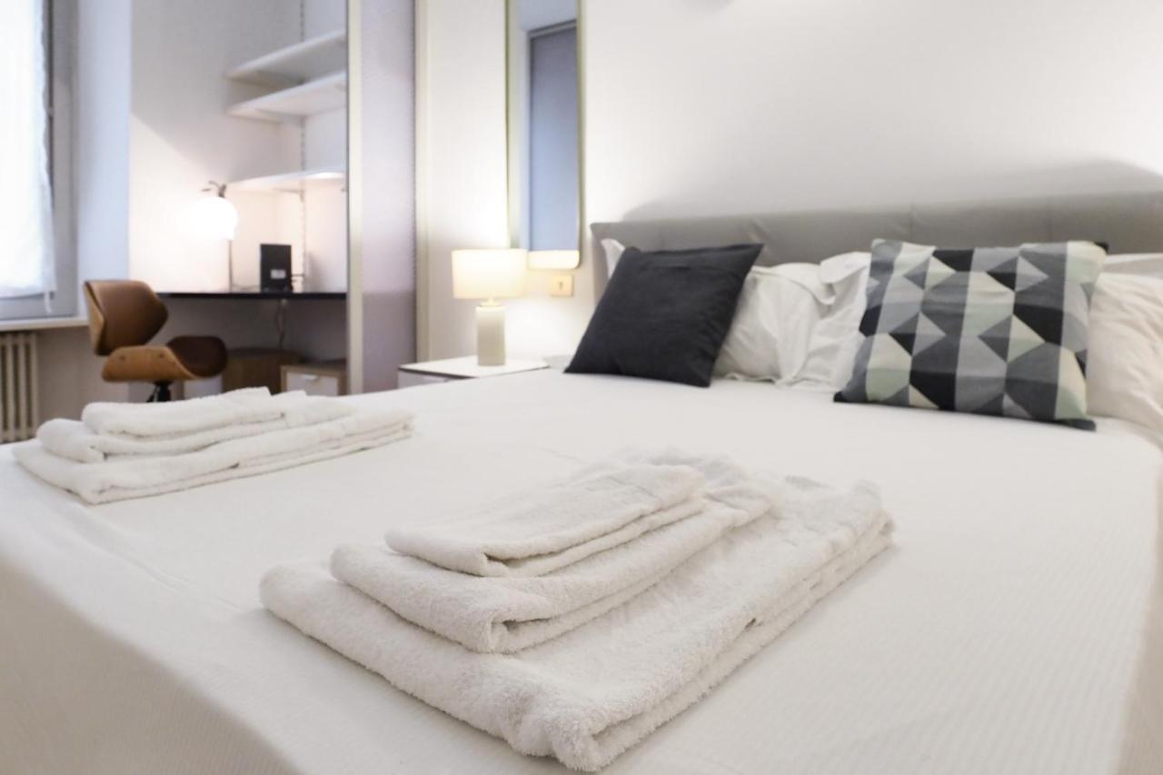 Mila Apartments Alessi ميلان المظهر الخارجي الصورة