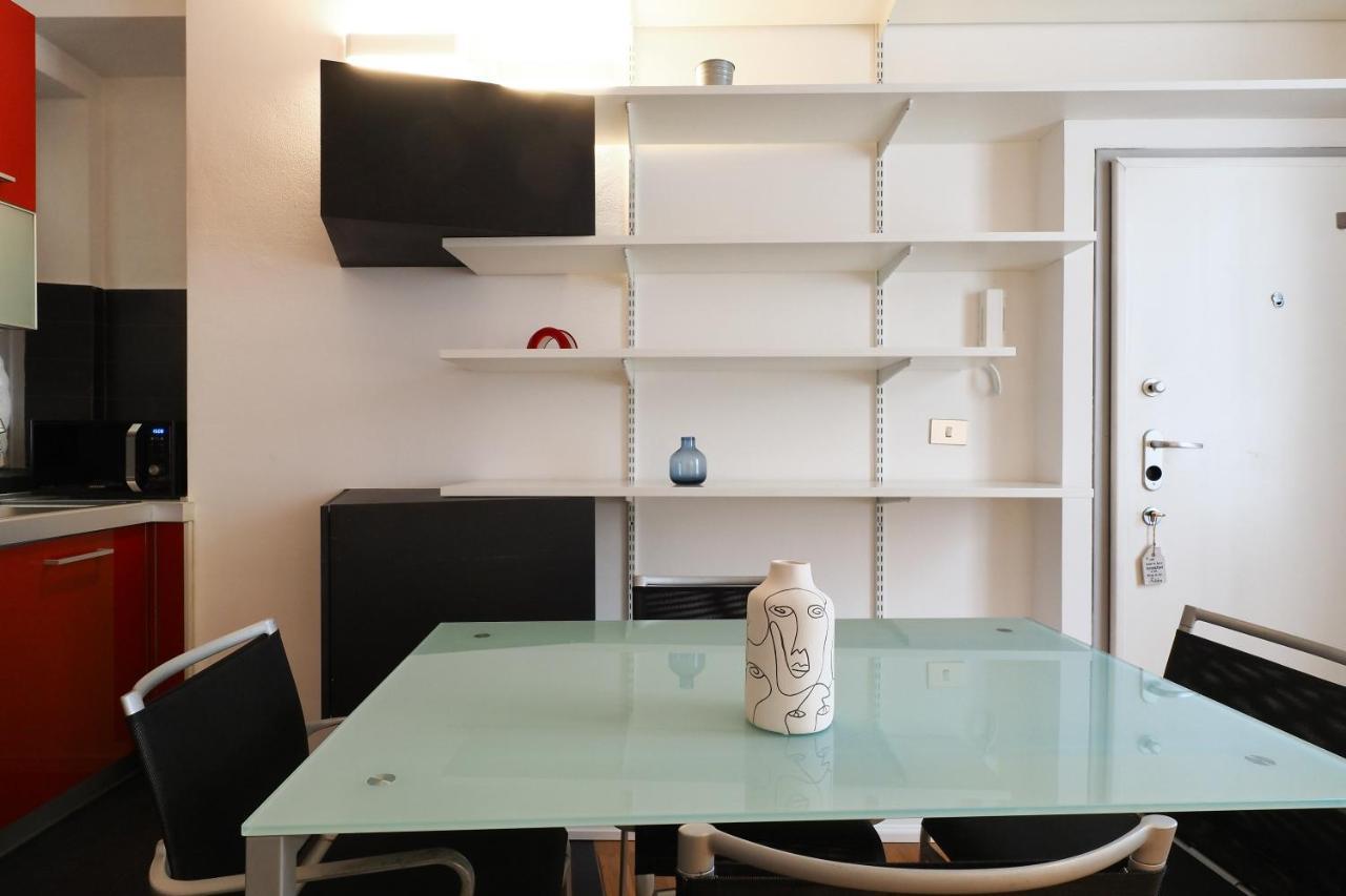 Mila Apartments Alessi ميلان المظهر الخارجي الصورة